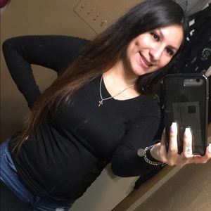 Meet your Posher, Marissa